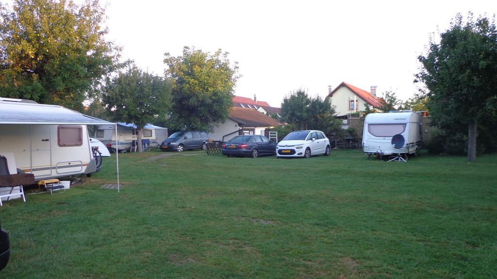 Pension Camp Prager Zewnętrze zdjęcie